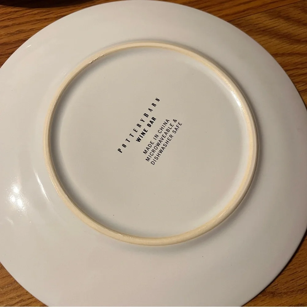 Pottery Barn Wine Bar 4 Salad Appetizer Plates In Box Cocktail Grapes Party